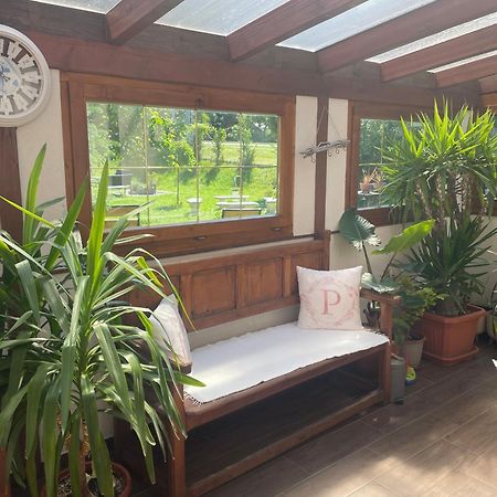 Platan Apartmanhaz Balatongyorok Ngoại thất bức ảnh