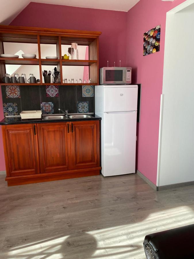 Platan Apartmanhaz Balatongyorok Ngoại thất bức ảnh